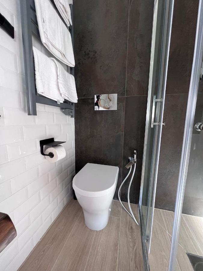 Medusa Duomo Guest House เนเปิลส์ ภายนอก รูปภาพ